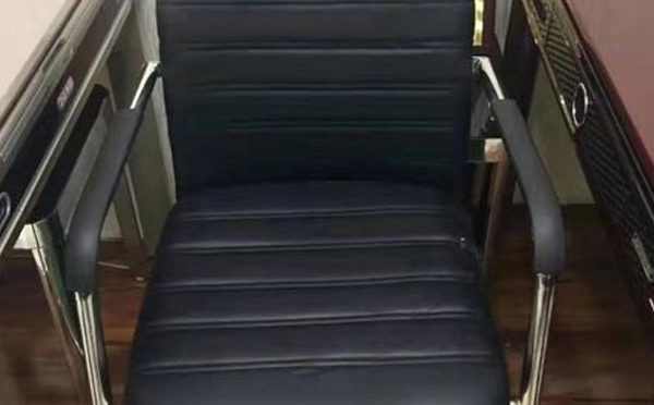 2025年什么牌子阿瓦提麻将椅好？选购与保养避坑指南